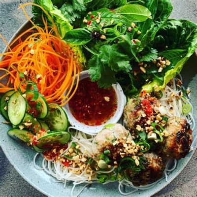  Bún Chả: Uma Explosão de Sabores Refrescantes e Texturas Irresistíveis!